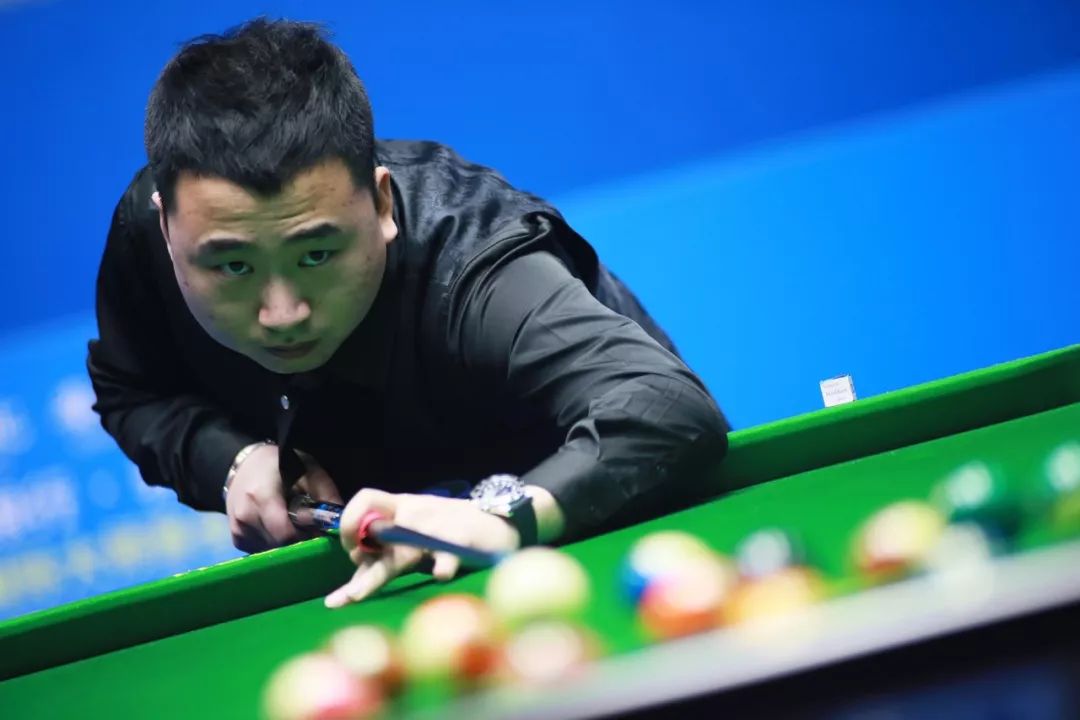 队保持联系 队保持联系