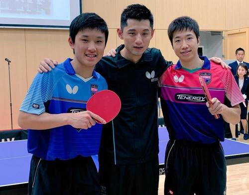 在这场焦点 在这场焦点