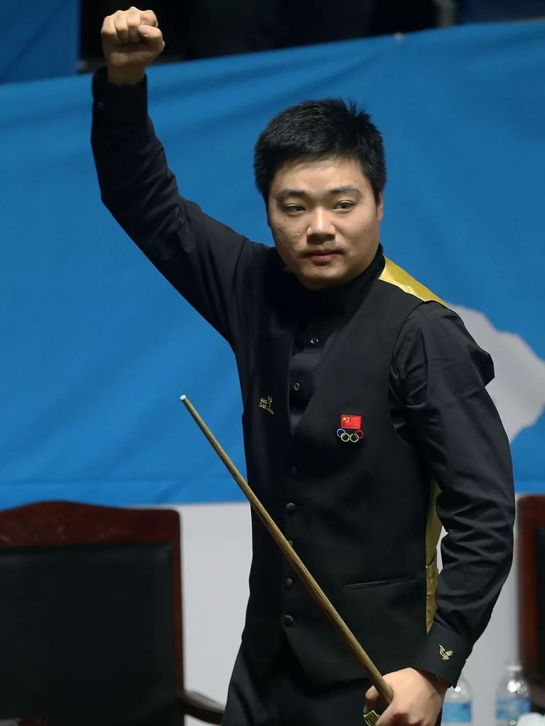 的身体对抗 的身体对抗