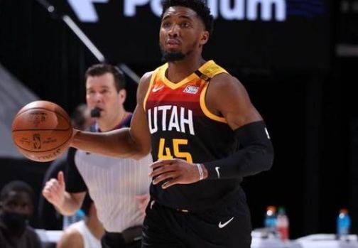 火箭赢麻了 火箭赢麻了