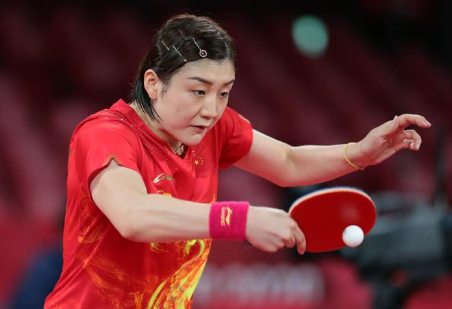 詹姆斯的惊 詹姆斯的惊