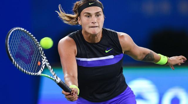 对女性选手 对女性选手