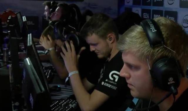 脱颖而出 脱颖而出